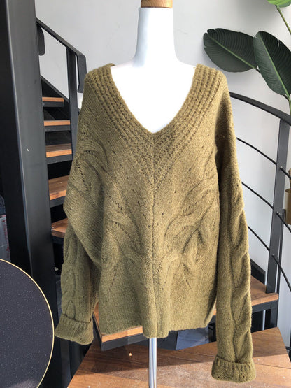 Medium Length Jacquard Hollow Out Sweater