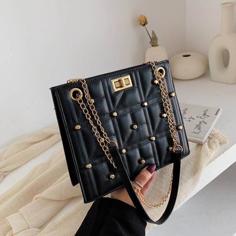 Chain Rivets Shoulder Bag